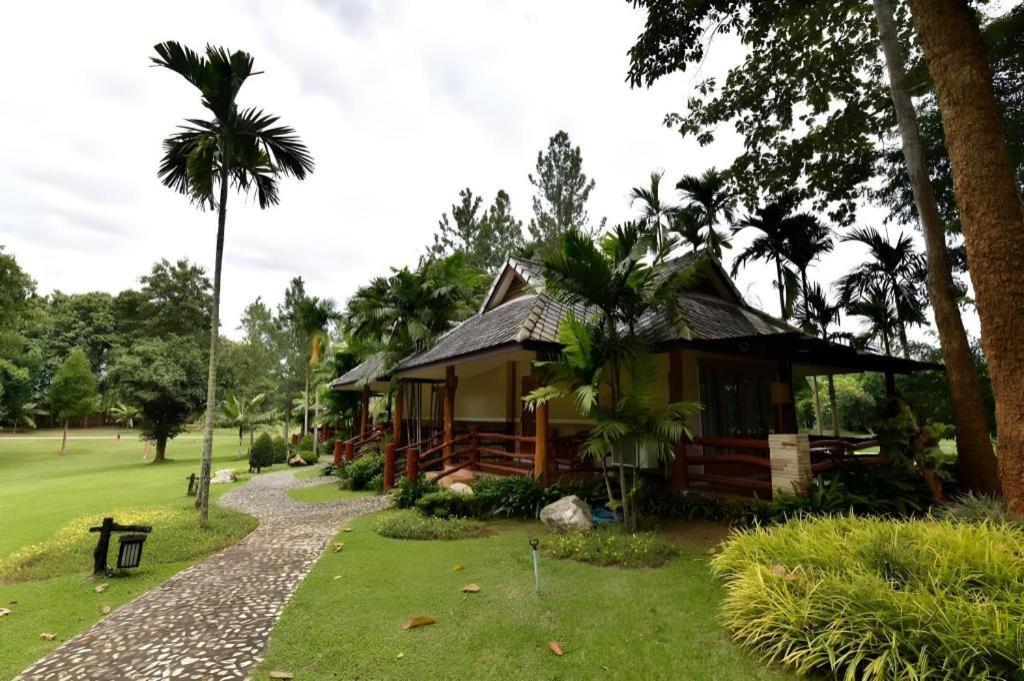Chiangkham Luang Resort Chiang Dao Esterno foto
